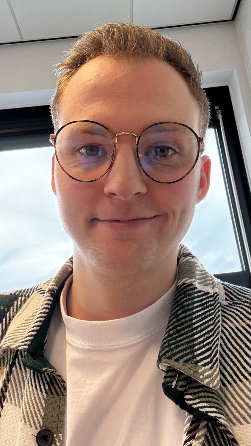 Steffen Hooftman aan het werk